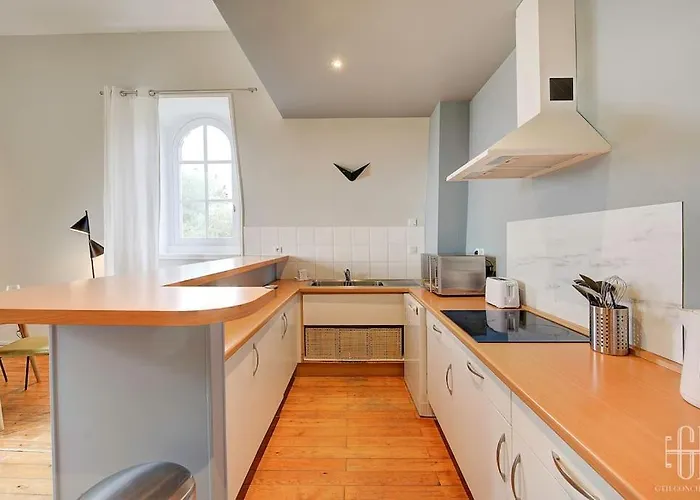 Apartment Beau Duplex - Calme - Parking Prive